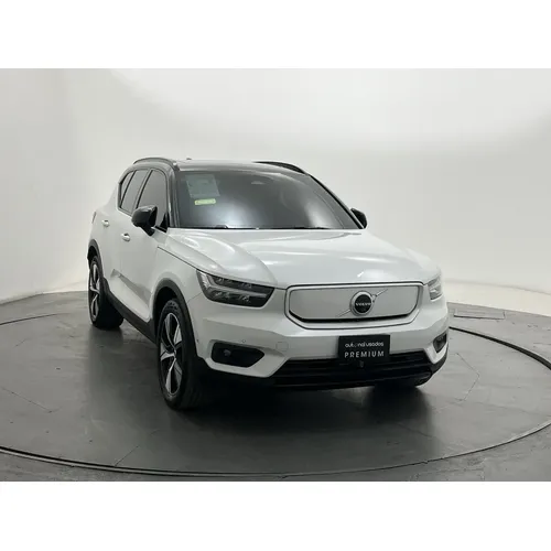 Volvo XC40 2022 Blanco Bogotá