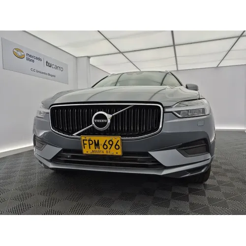 Volvo XC60 2019 Gris Bogotá