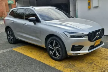 Volvo XC60 2.0 T5 Awd R-Design At