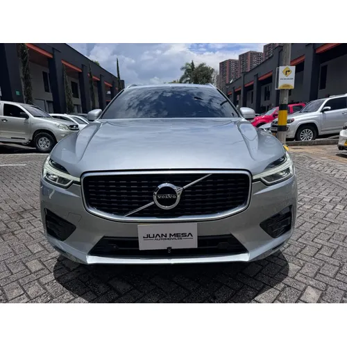 Volvo XC60 2019 Gris Medellín