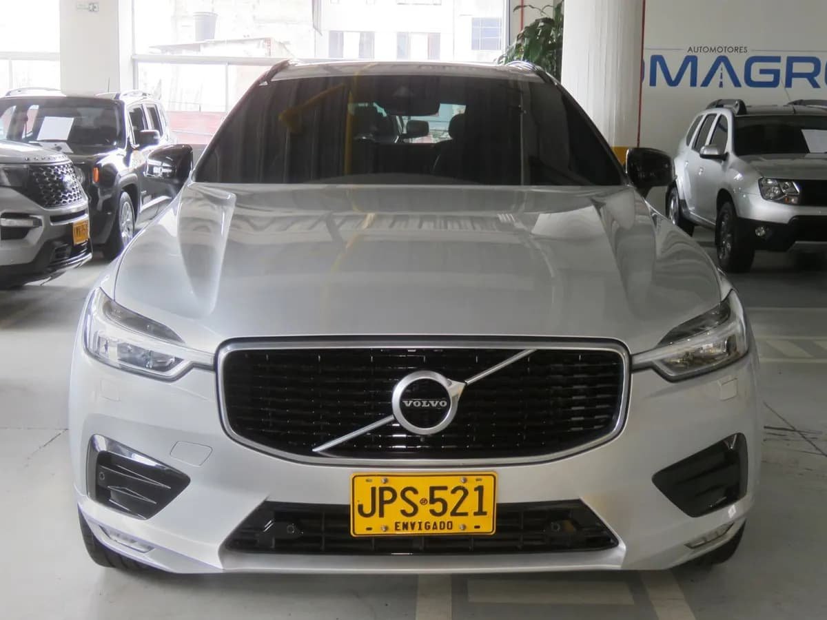 Volvo XC60 T5 AWD R-Design 2020 Plata