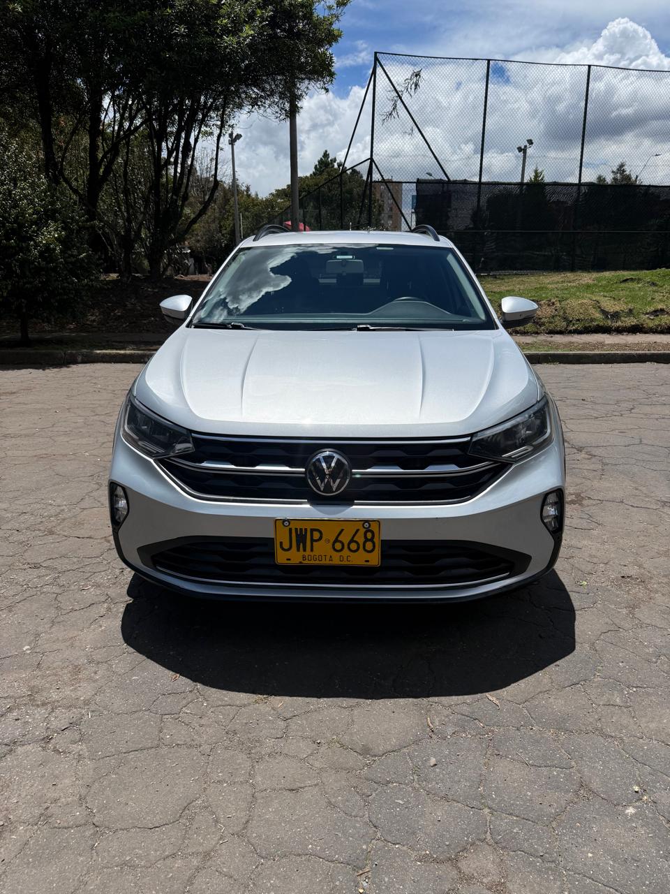 Volkswagen Nivus 2021 Gris Bogotá