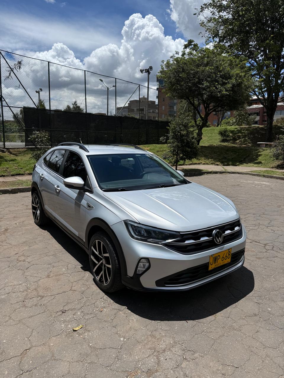Volkswagen Nivus 2021 Gris Bogotá