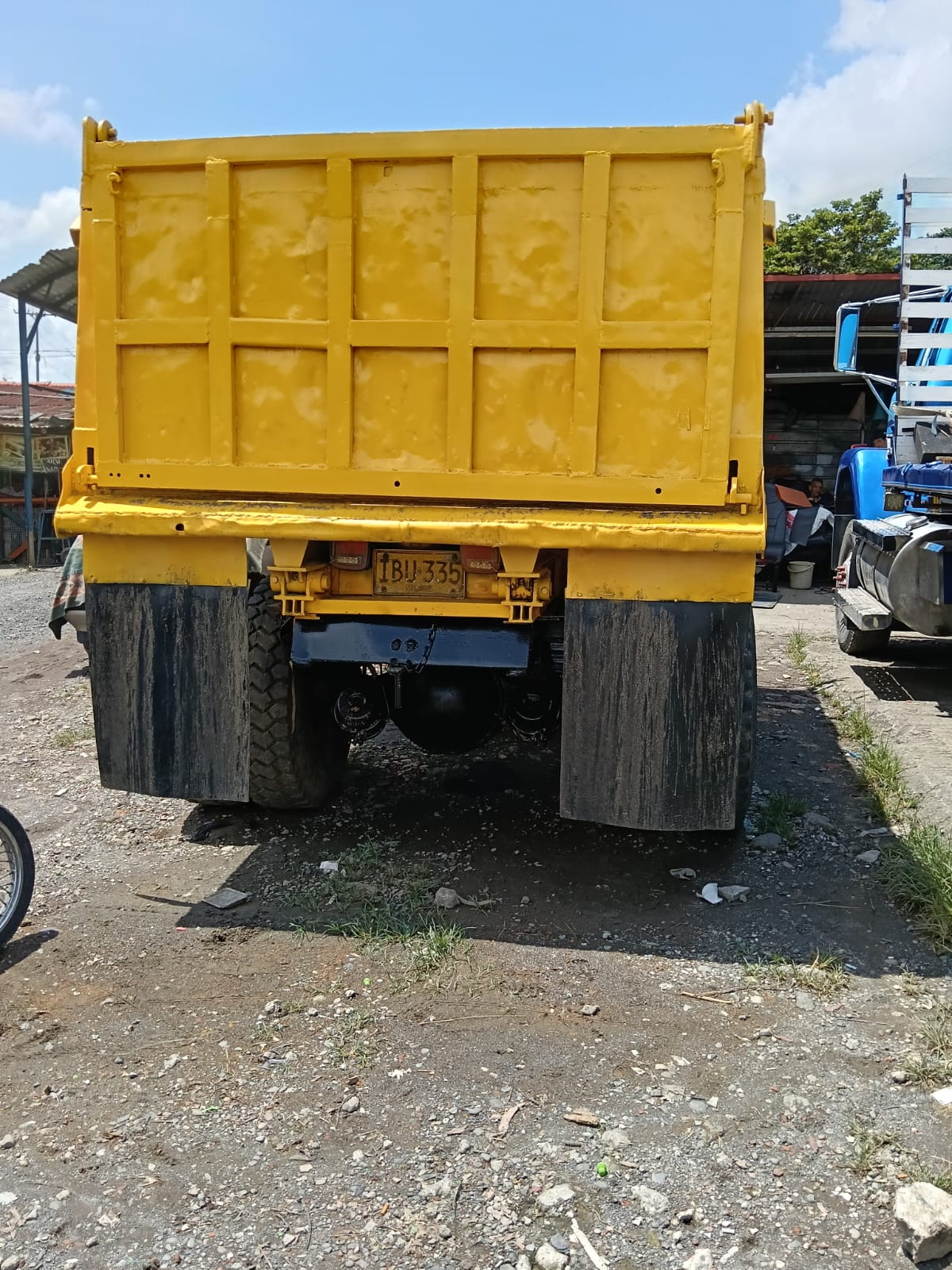 Chevrolet C 70 1985 Amarillo Pereira