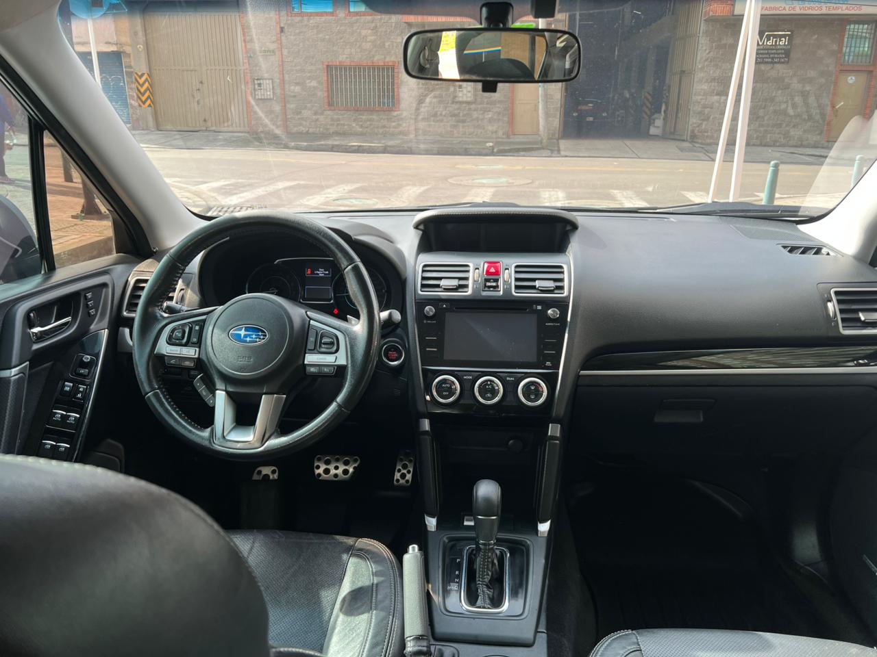 Subaru Forester 2018 Plateado Bogotá