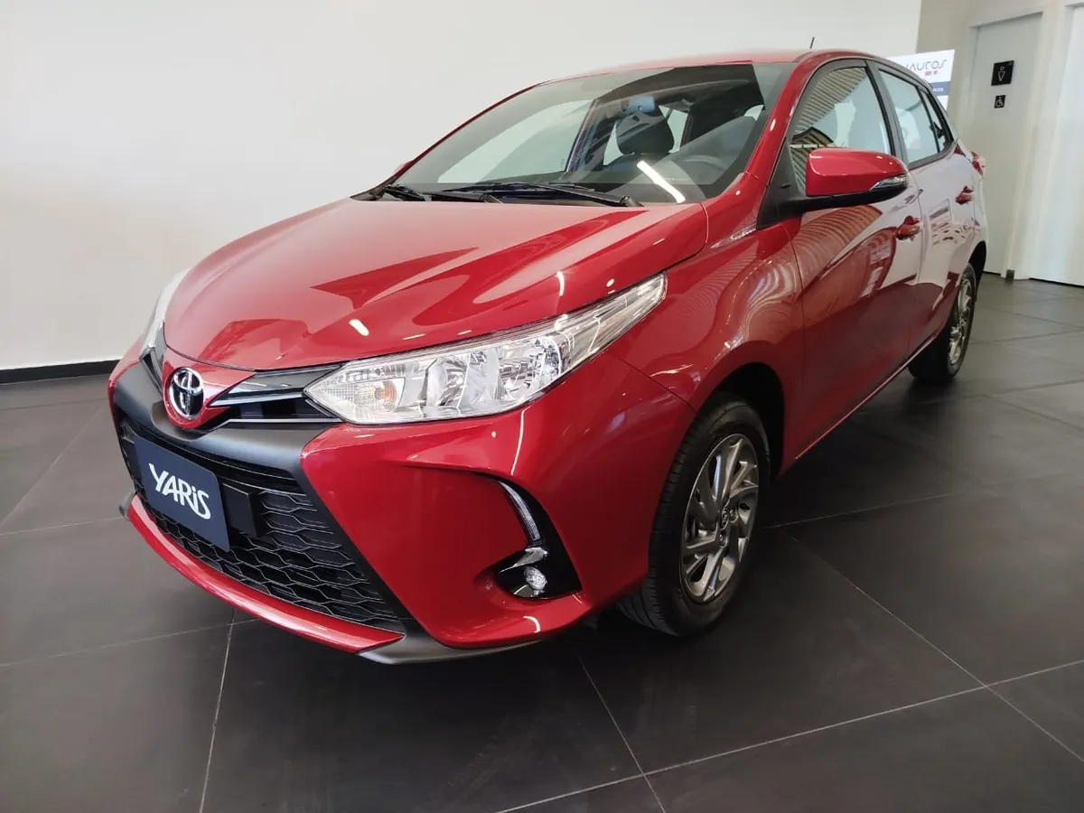 Toyota Yaris XS 2026 Rojo Barrancabermeja