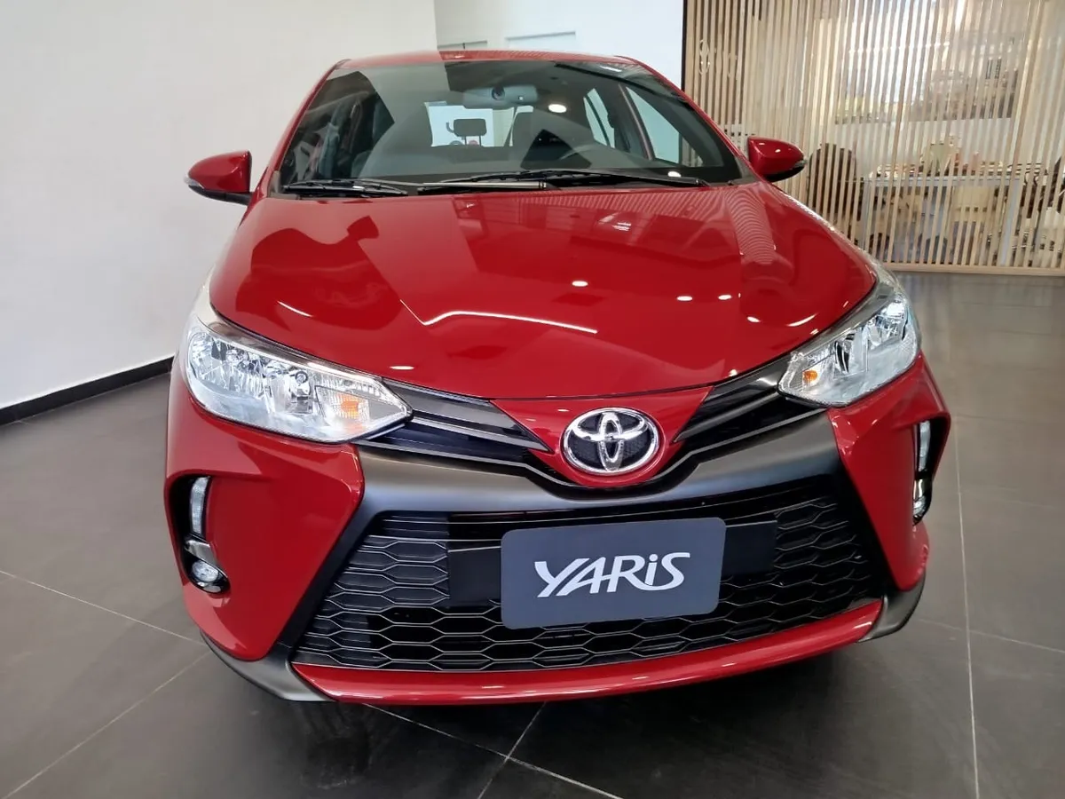 Toyota Yaris XS 2026 Rojo Barrancabermeja