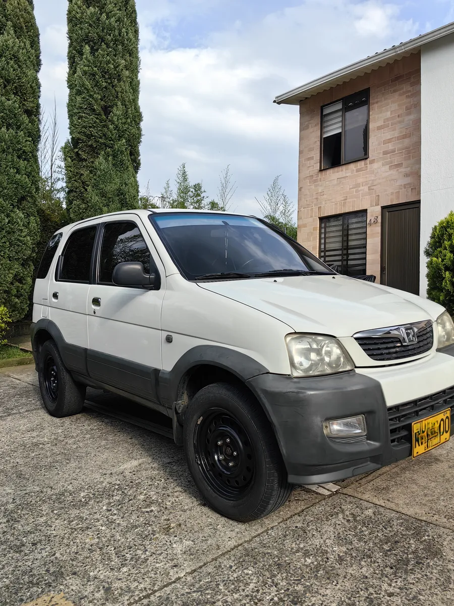 Zotye Nomada 2011 Blanco Dosquebradas