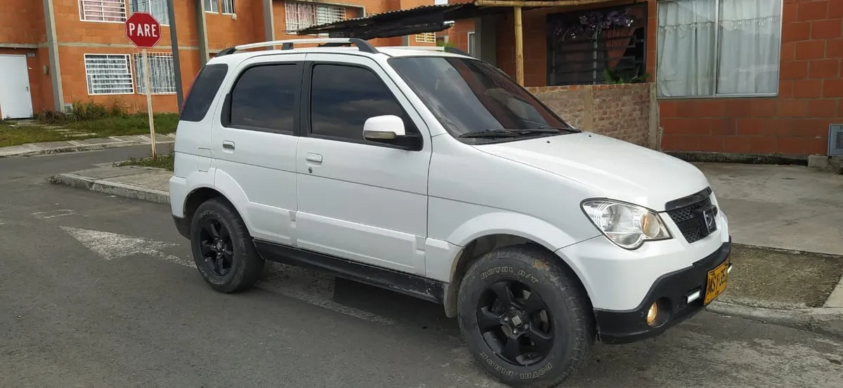 Zotye Nomada 2013 Blanco Guacarí