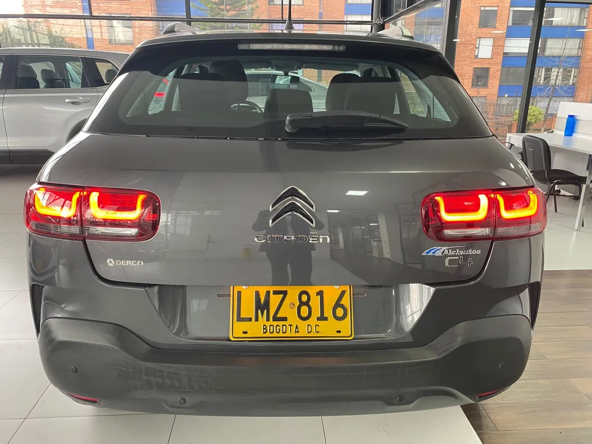 Citroën C4 2023 Gris Bogotá