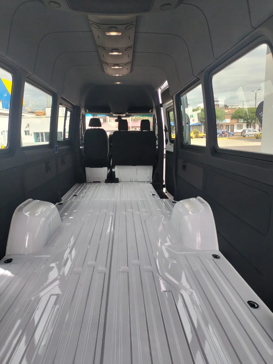 Mercedes Benz Sprinter 2025 Blanco Duitama