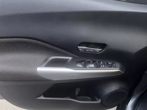 Nissan Kicks ADVANCE MECANICO