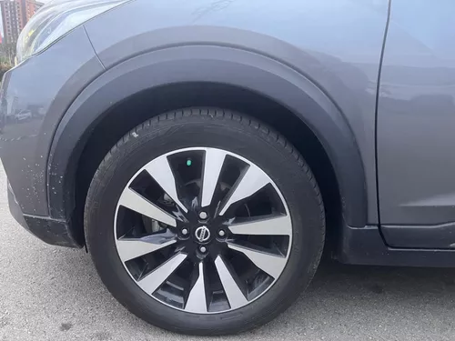 Nissan Kicks ADVANCE MECANICO