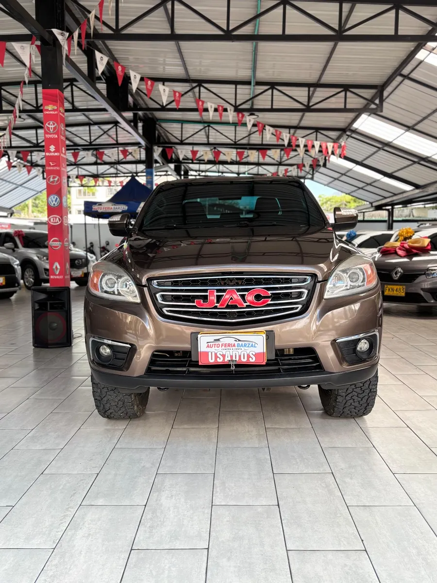 JAC HFC 1037 2018 Marrón Villavicencio