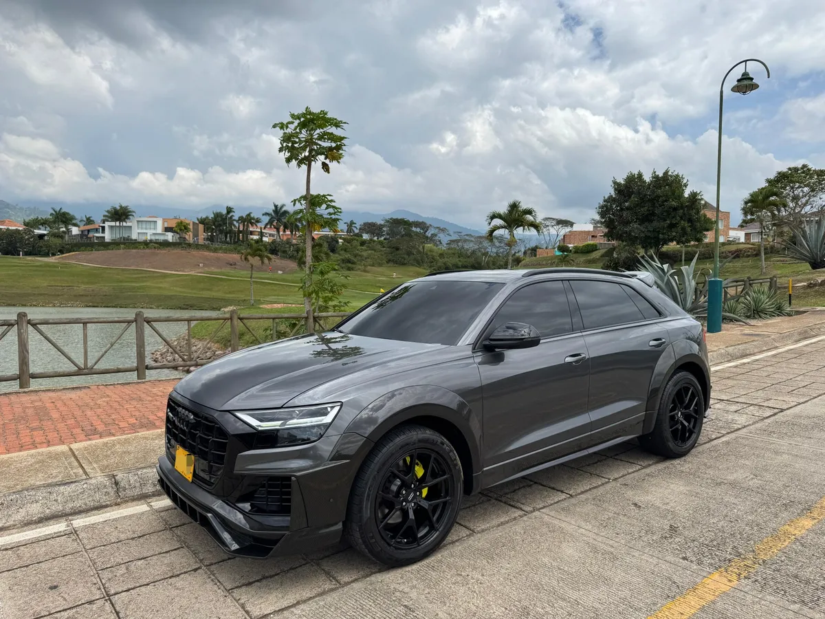 Audi Q8 2019 Gris Floridablanca