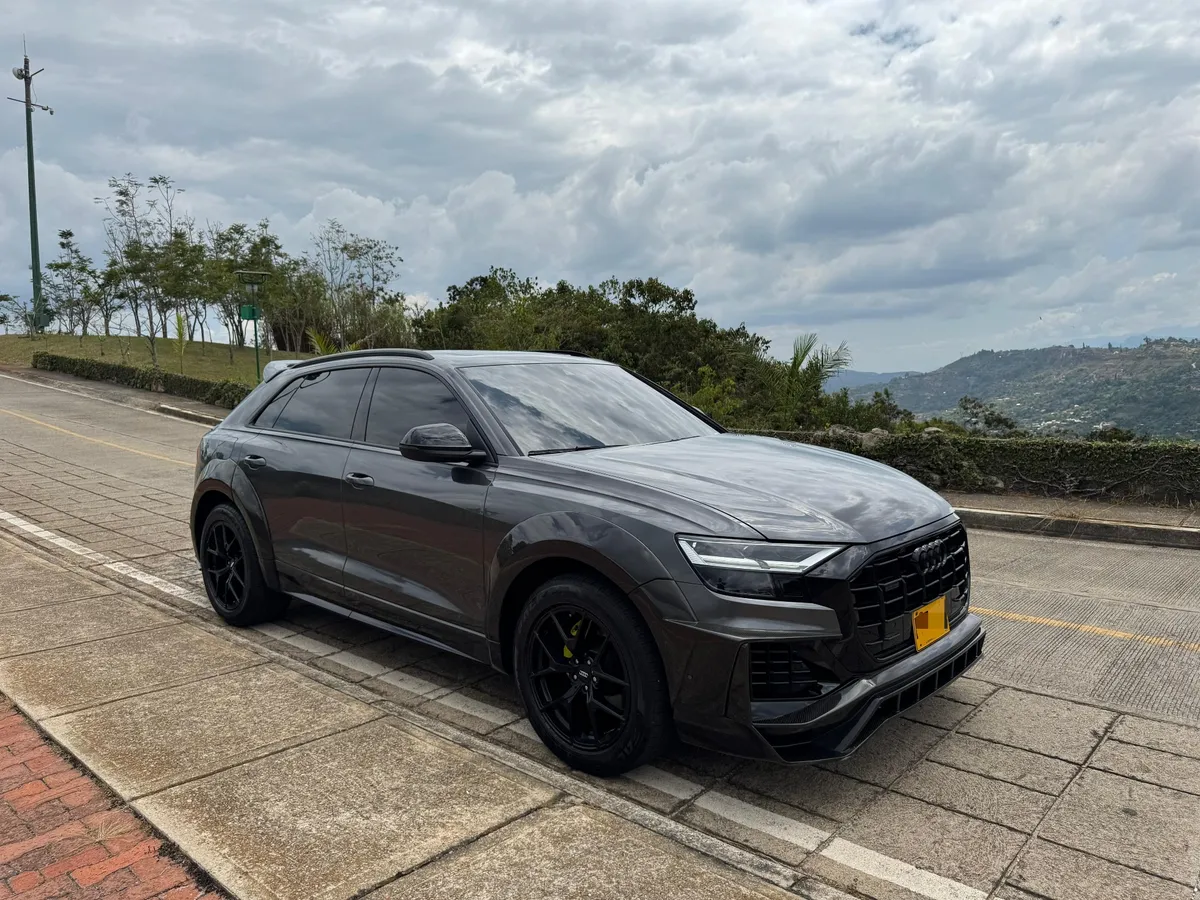 Audi Q8 2019 Gris Floridablanca