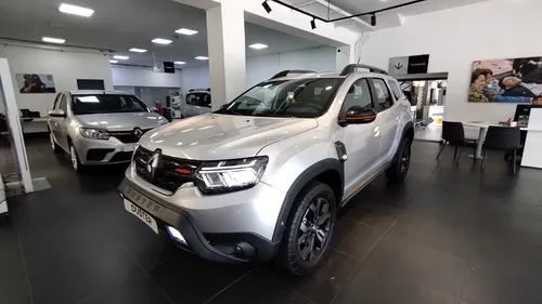 Renault Duster 2026 Gris Medellín