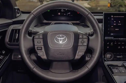 Toyota bZ 4X 2025 Gris Medellín