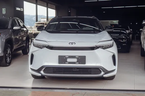 Toyota bZ 4X 2025 Blanco Medellín