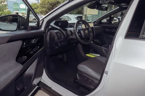 Toyota bZ 4X 2025 Blanco Medellín