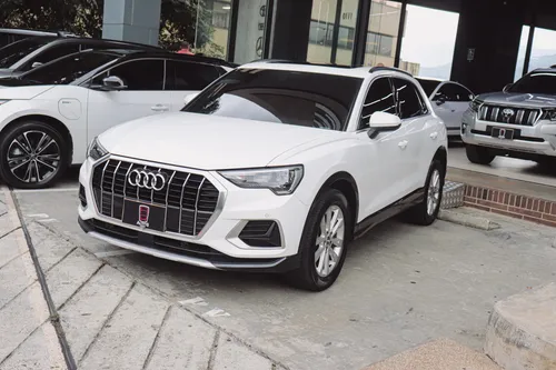 Audi Q3 2019 Blanco Medellín
