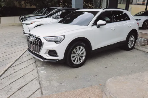 Audi Q3 2019 Blanco Medellín